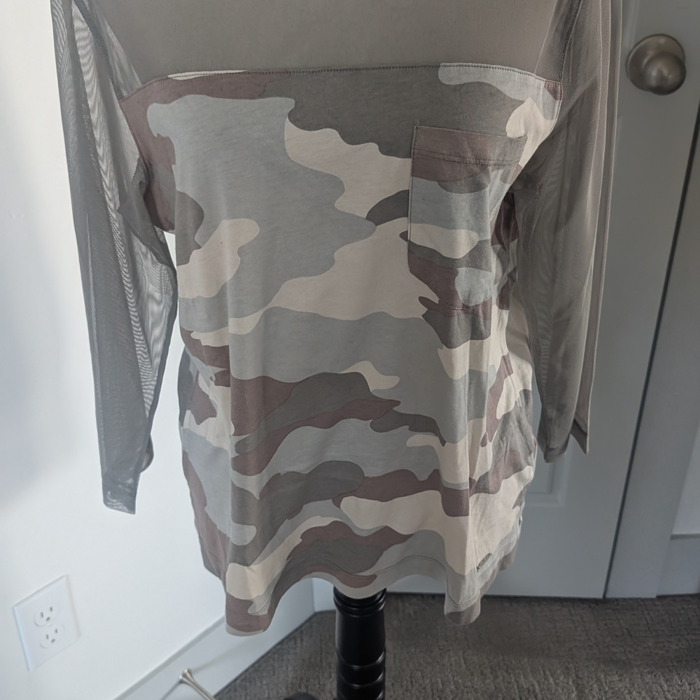 DKNY Gray Camouflage Long Sleeve Top